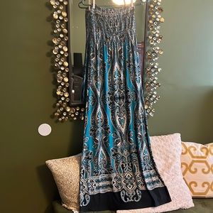 Body Central Sleeveless Maxi Dress